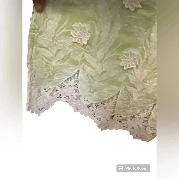 3/$20. Indian tunic green with floral lace applicay detail side slip hand made - Picture 7 of 10